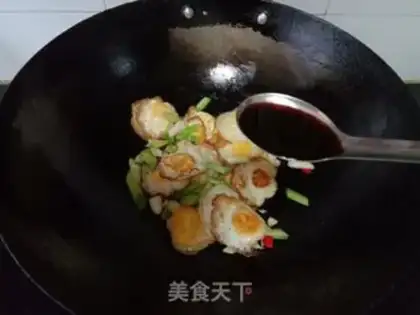 Make Garlic fried quail eggs step 5