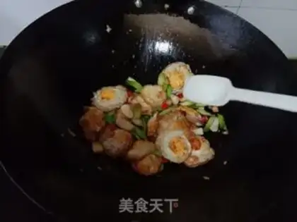 Make Garlic fried quail eggs step 6