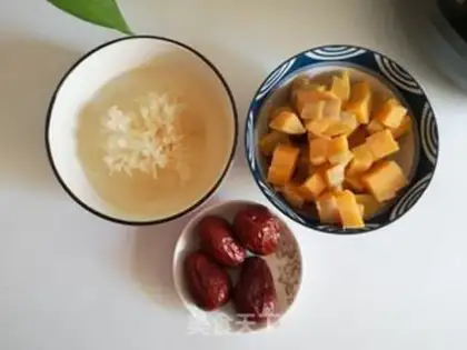 Make Silver-eared potato soup step 0