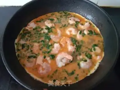 Make Spinach eggs and shrimp step 10