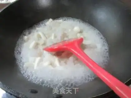 Make Seafood mushrooms boil salsa willows step 4