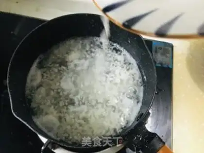 Make ♪ Scrambled eggs soup ♪ step 2