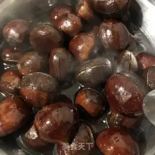 Make Sugar roasted chestnuts step 4
