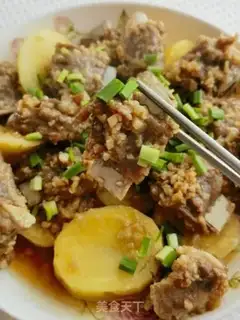 Make Garlic ribs steam potatoes step 9