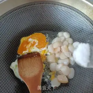 Make Scrambled eggs step 6