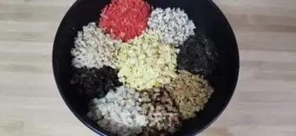 Make Sow dumplings step 1
