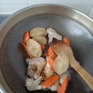 Make Chicken Legs and Fowler Burning Doves step 12