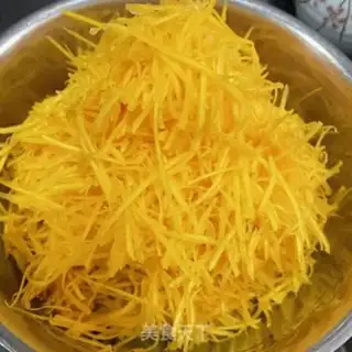 Make Pumpkin onions step 1