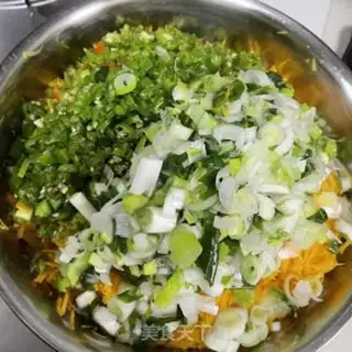 Make Pumpkin onions step 2