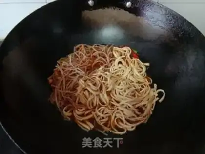 Make Thousands of noodles step 10