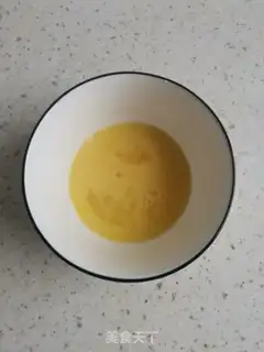 Make Tomato egg soup step 1