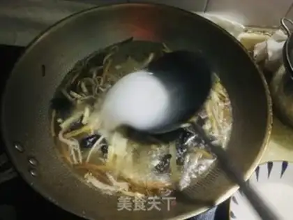 Make Spicy meat soup step 6