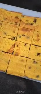 Make Pumpkin cream cheesecake step 8
