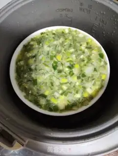 Make Pepper onion steamed eggs step 6