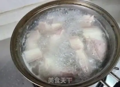 Make Pork stew step 0