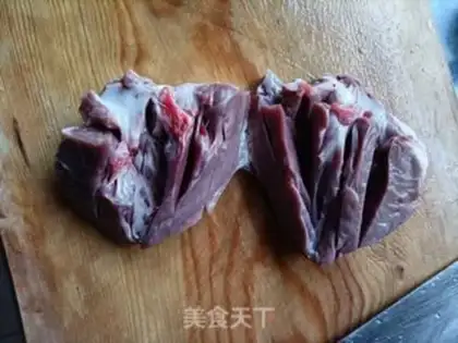 Make Pig heart stew step 2