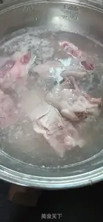 Make Pork bone mustard soup step 2