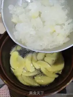Make Silver-eared apple sugar step 4