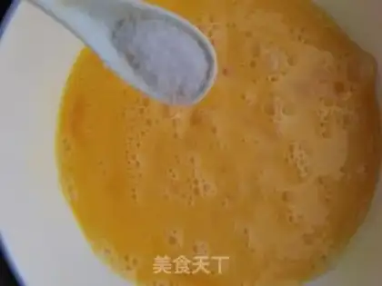 Make Cream eggs step 1