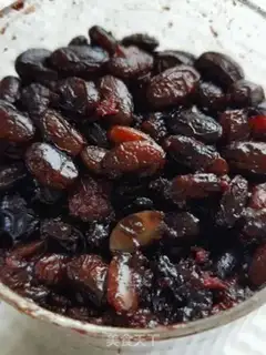 Make Salt and leather sauce, black beans step 5