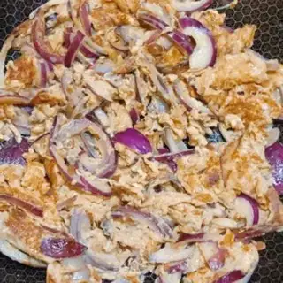 Make Onion fried eggs step 5