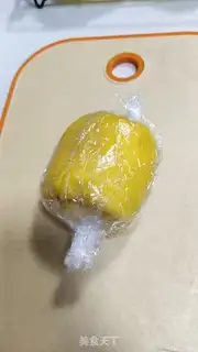 Make Mango towel roll step 22