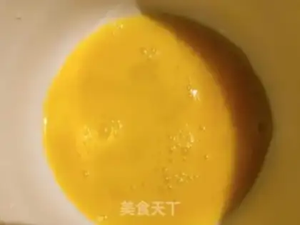 Make Mocked eggs step 1
