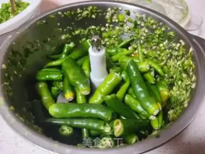 Make Homemade chili sauce step 1