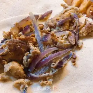 Make Onion fried eggs step 8