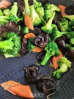 Make Wood and broccoli step 6