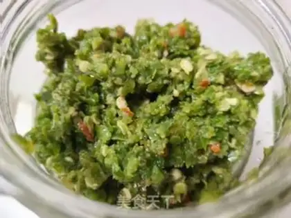 Make Homemade chili sauce step 7