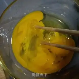 Make Sea cucumbered eggs with wood step 3