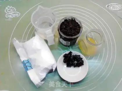 Make Rose-smelt-sugar toast step 5