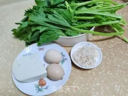 Make Mustard egg tofu pie step 1