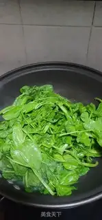 Make Garlic paste with peas step 3