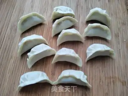 Make Pork dumplings step 2