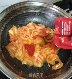 Make Tomato fried eggs step 5