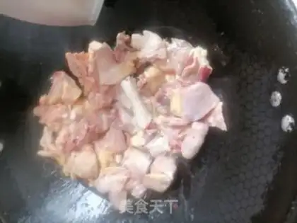 Make Yellow chicken step 4