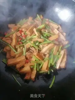 Make Celery fried dry step 6