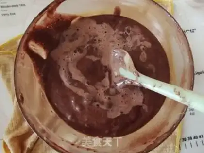 Make Christmas chocolate stake cake step 7