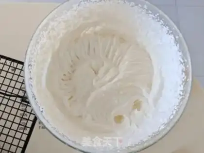 Make Christmas chocolate stake cake step 10