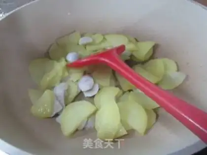 Make Fishballs with potatoes step 5