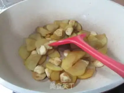 Make Fishballs with potatoes step 9