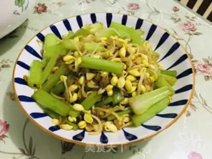 Make Soybean sprouts step 5