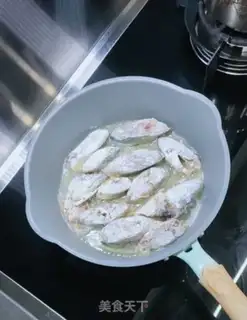 Make Dry-fried mackerel step 5