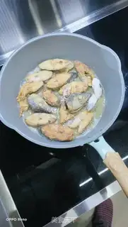Make Dry-fried mackerel step 6