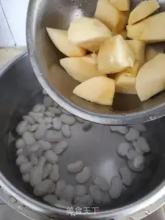 Make Five-finger peaches, soybean step 3