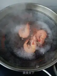 Make Three-colour radish shrimp step 7