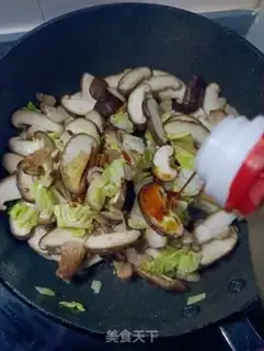 Make Pork cabbage fried mushrooms step 8