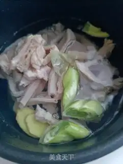 Make Monkey head mushroom belly soup step 6